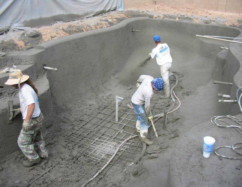 پاورپوینت آشنایی با بتن بدون قالب بندی 